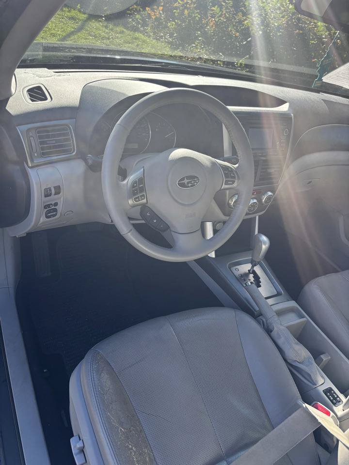 Used 2012 Subaru Forester 2.5X Limited AWD/4WD image 18
