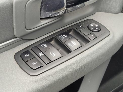 Used 2020 RAM 1500 Classic Warlock w/ Electronics Group image 18