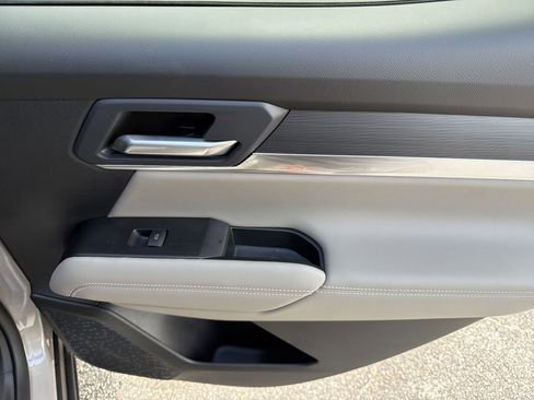 New 2026 GMC Terrain Elevation FWD image 17