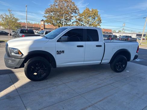 Used 2022 RAM 1500 Classic Warlock w/ Electronics Group AWD/4WD image 8