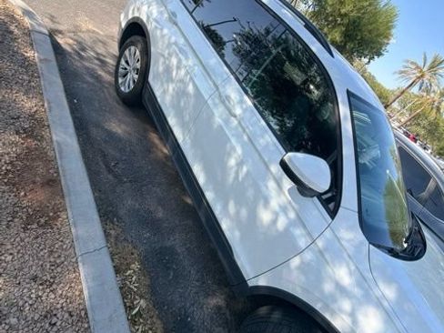 Used 2019 Volkswagen Tiguan S w/ Driver Assistance Package AWD/4WD image 8