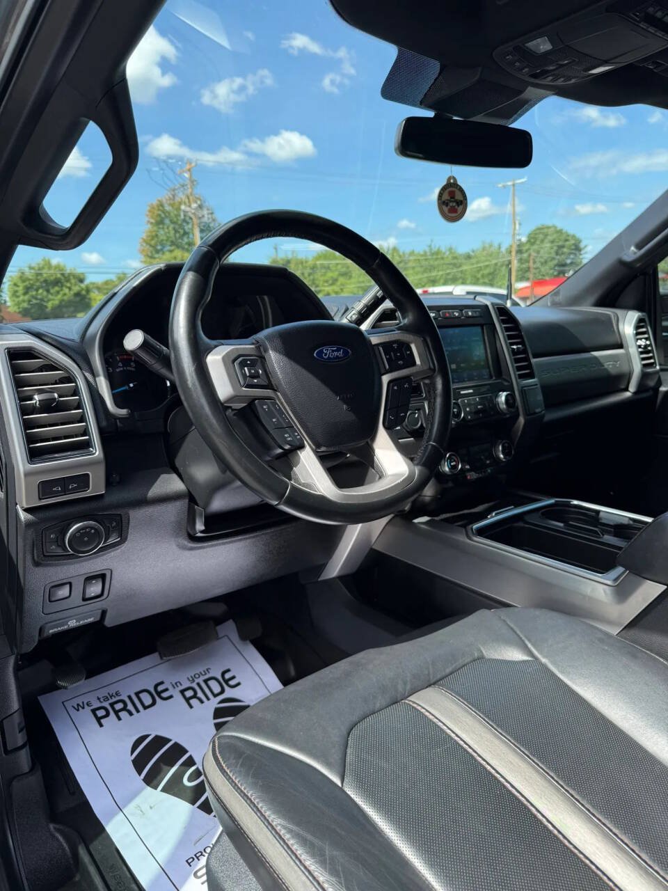 Used 2021 Ford F250 Platinum w/ FX4 Off-Road Package AWD/4WD image 8