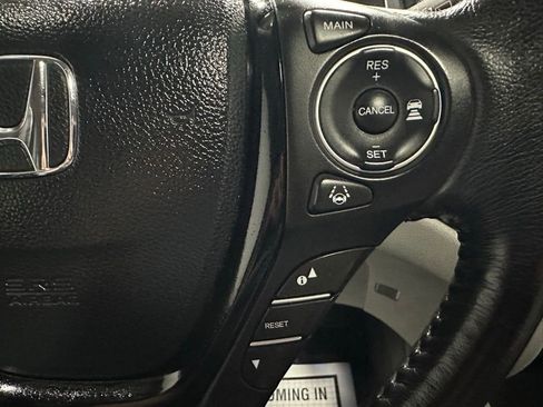 Used 2018 Honda Pilot Touring image 20