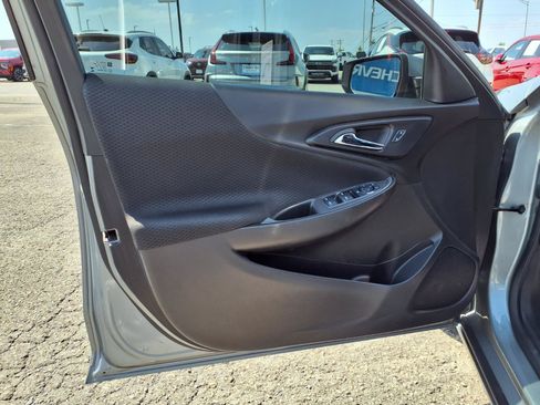 Used 2024 Chevrolet Malibu LT FWD image 16