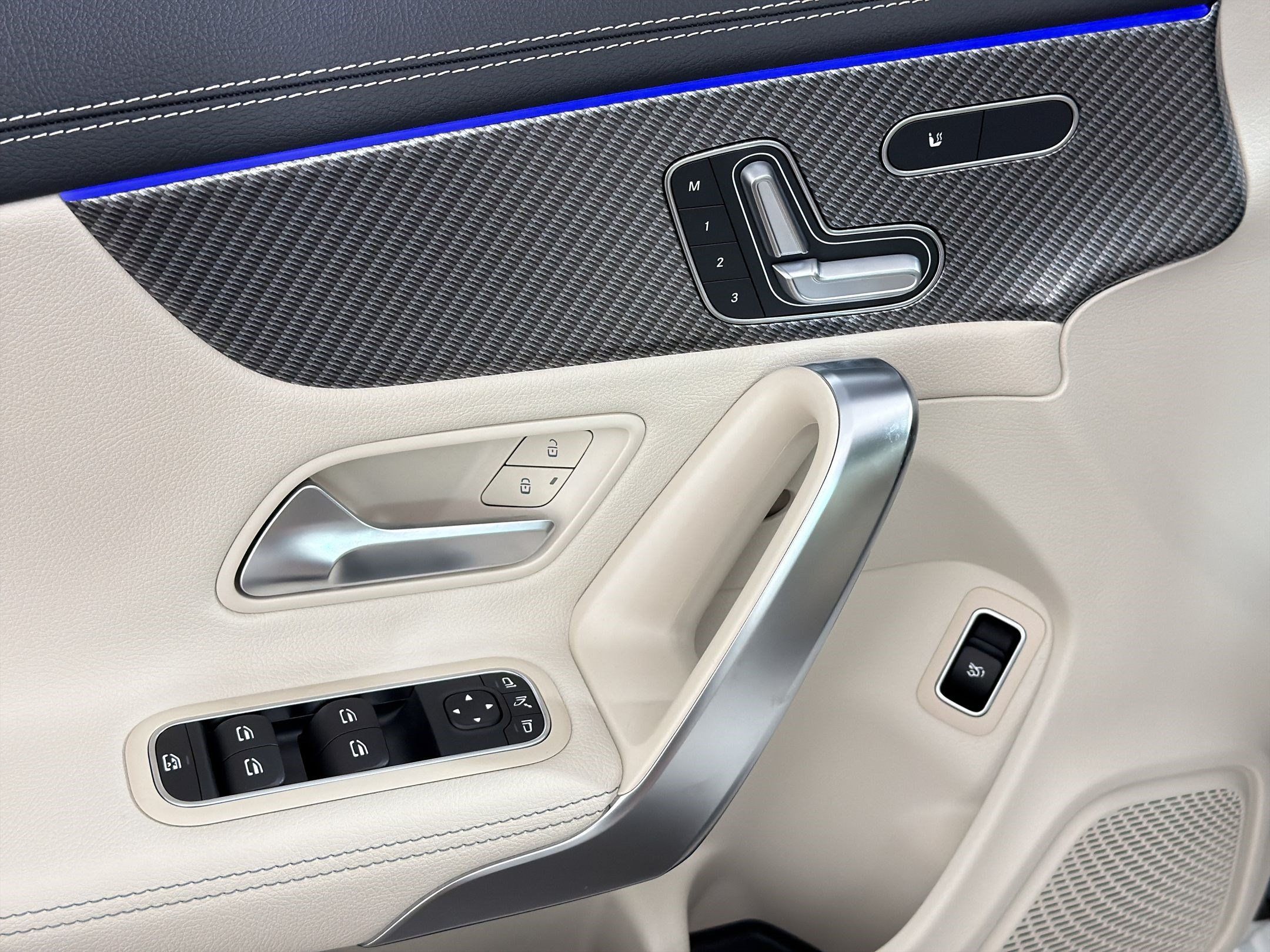 Certified 2026 Mercedes-Benz CLA 250 4MATIC image 21