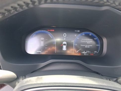 Used 2024 Toyota RAV4 Limited w/ Advanced Technology Package AWD/4WD image 17