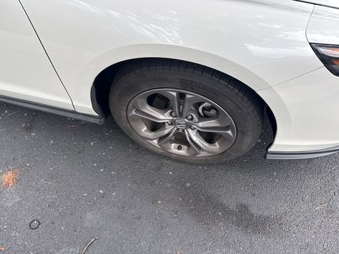 Used 2024 Honda Accord EX image 13