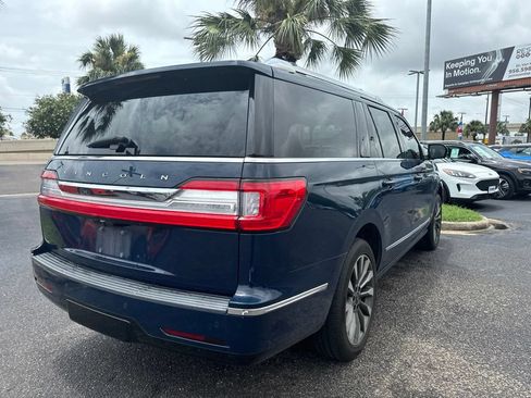 Used 2020 Lincoln Navigator L Reserve w/ Luxury Package AWD/4WD image 5