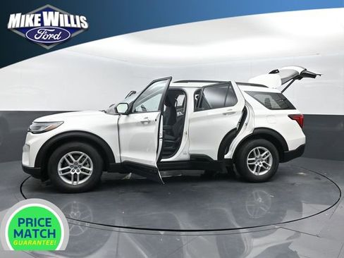 New 2026 Ford Explorer Active image 28