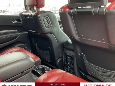 Used 2018 Dodge Durango SRT w/ SRT Interior Appearance Group AWD/4WD image 19