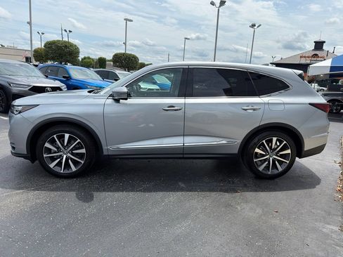 Certified 2026 Acura MDX w/ Technology Package FWD image 8