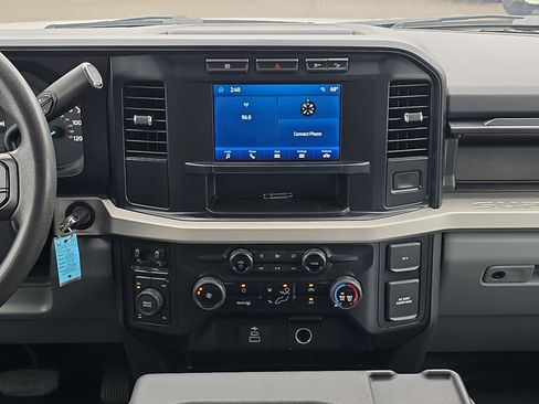 Certified 2023 Ford F350 XLT w/ FX4 Off-Road Package image 22