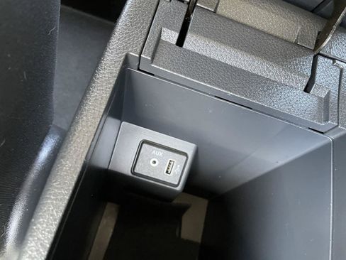 Used 2019 Nissan Sentra S image 24