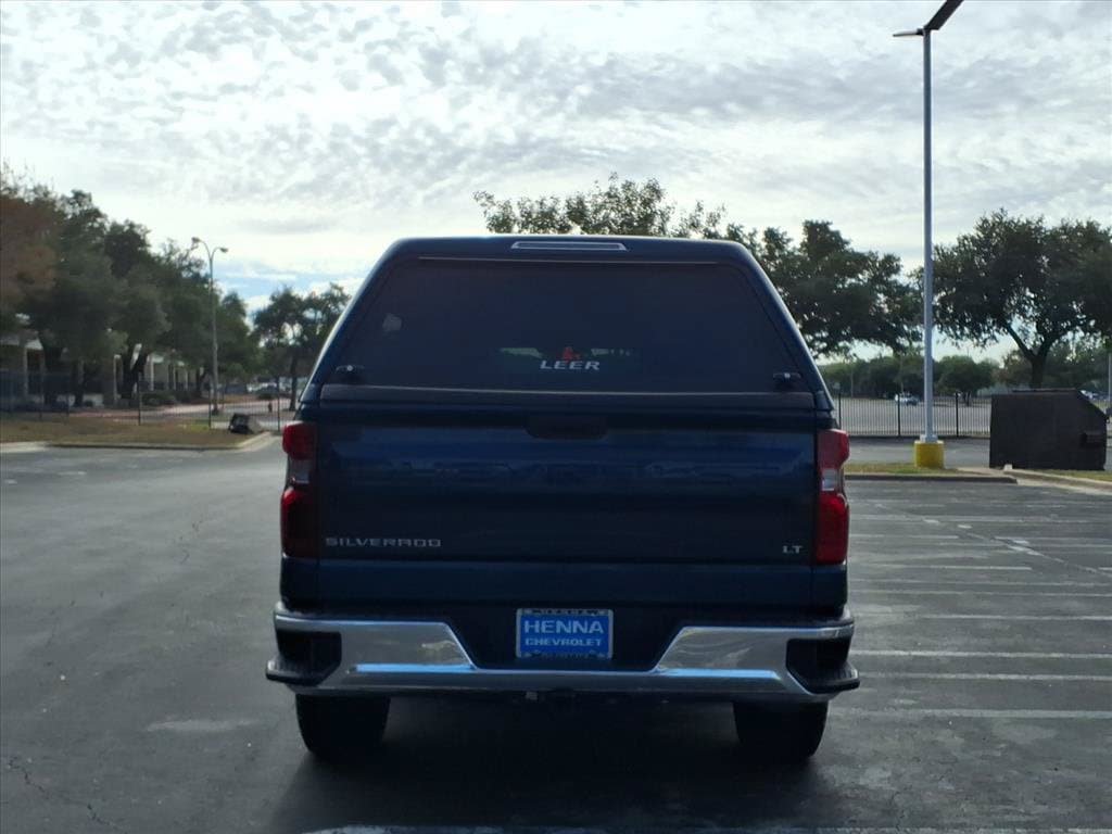Used 2020 Chevrolet Silverado 1500 LT AWD/4WD image 6