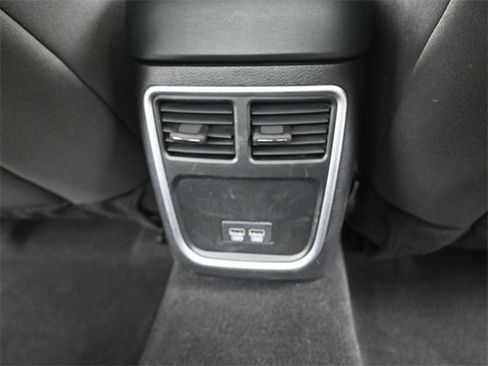 Used 2023 Dodge Charger SXT image 25