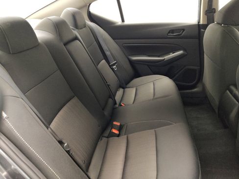 Used 2024 Nissan Altima 2.5 S image 19