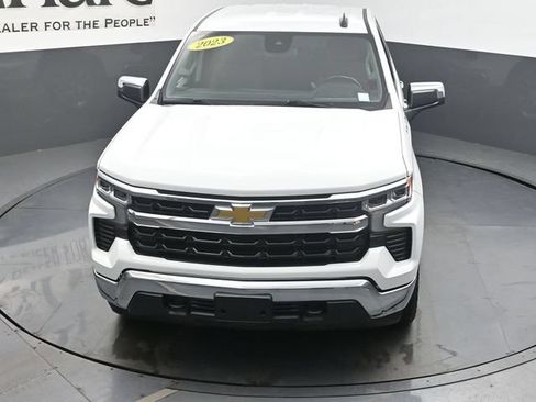 Used 2023 Chevrolet Silverado 1500 LT AWD/4WD image 55