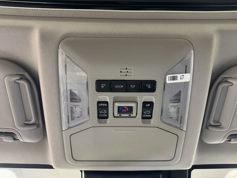 Used 2023 Toyota RAV4 XLE image 42