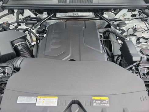 Certified 2025 Audi Q5 Premium Plus w/ Premium Plus AWD/4WD image 12