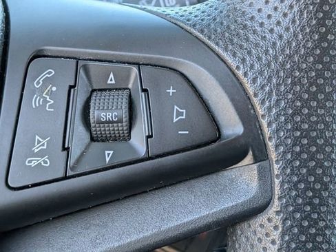 Used 2015 Chevrolet Trax LS image 22