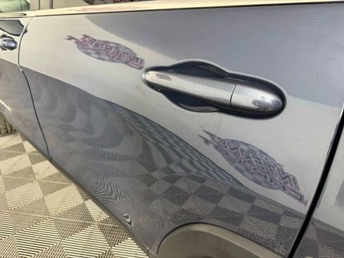 Used 2021 Jeep Cherokee Latitude Lux w/ Comfort/Convenience Group image 25