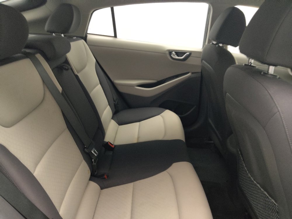 Used 2017 Hyundai Ioniq SEL w/ Tech Package 02 FWD image 19