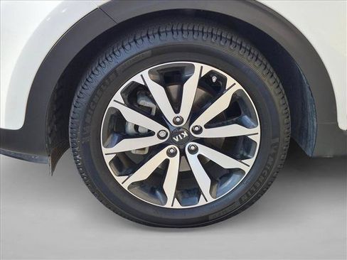 Used 2018 Kia Sportage EX w/ EX Premium Package FWD image 15