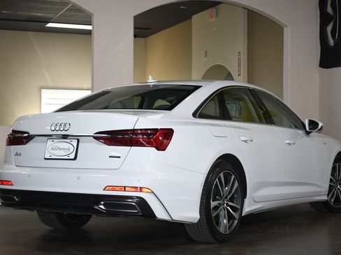 Used 2022 Audi A6 Premium Plus image 5