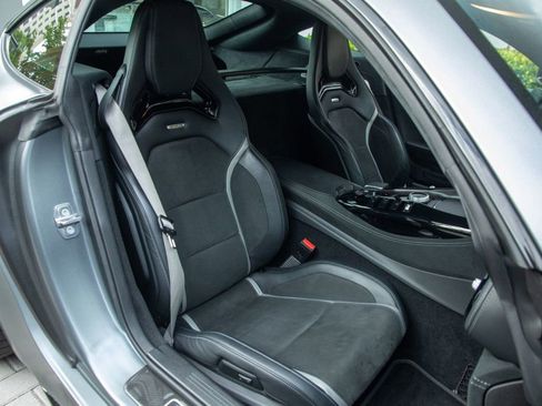 Used 2020 Mercedes-Benz AMG GT R image 67