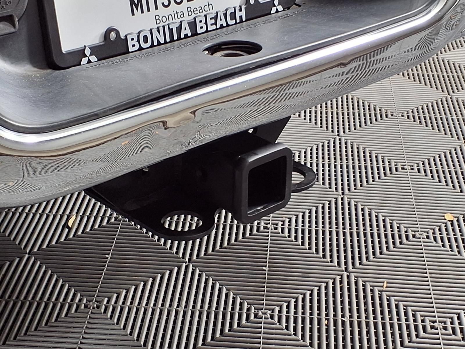Used 2018 RAM 1500 Laramie RWD image 15