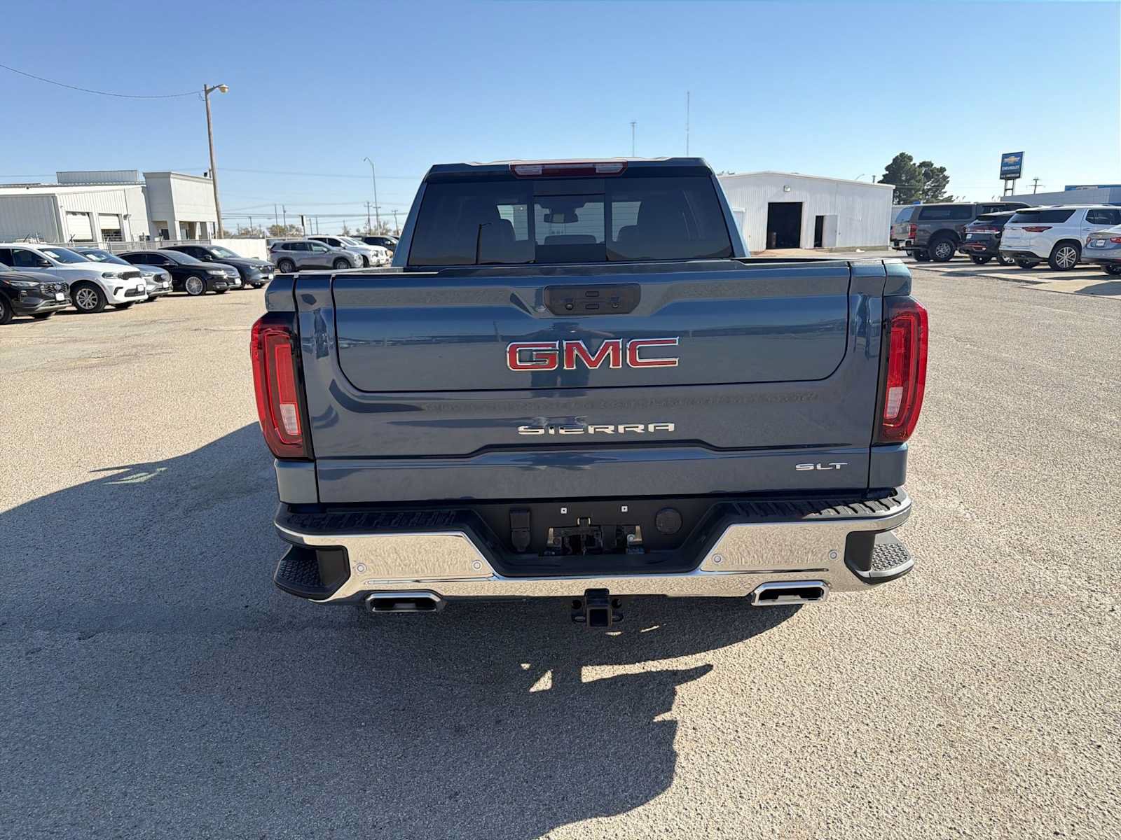 Used 2024 GMC Sierra 1500 SLT AWD/4WD image 13