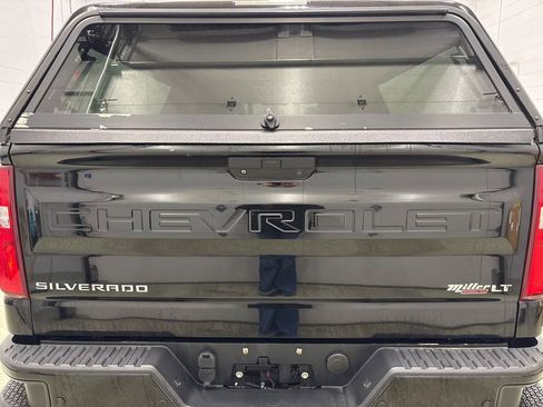 Used 2019 Chevrolet Silverado 1500 LT Trail Boss image 5