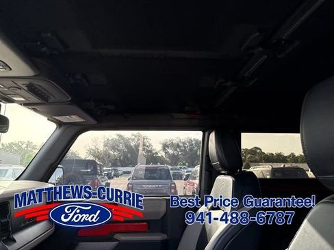 Used 2023 Ford Bronco Wildtrak AWD/4WD image 11