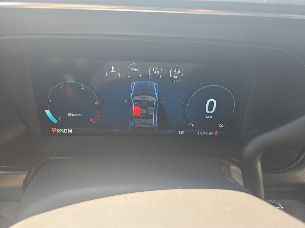 Used 2025 Ford F350 Platinum AWD/4WD image 17