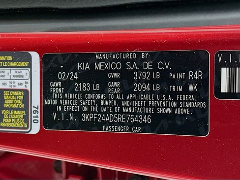 Used 2024 Kia Forte LXS image 12