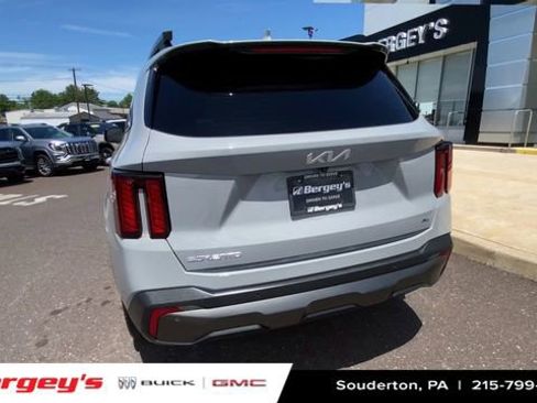 Used 2024 Kia Sorento X-Line EX AWD/4WD image 8