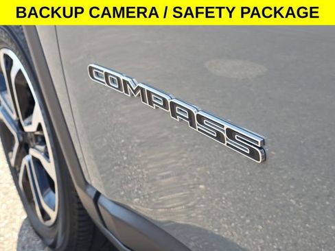Used 2024 Jeep Compass Limited AWD/4WD image 33