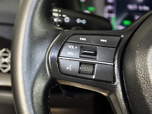Used 2024 Honda Accord Sport image 20