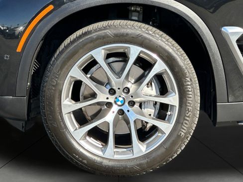 Used 2024 BMW X5 sDrive40i w/ Parking Assistance Package RWD image 26