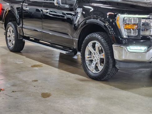 Used 2021 Ford F150 Lariat AWD/4WD image 16