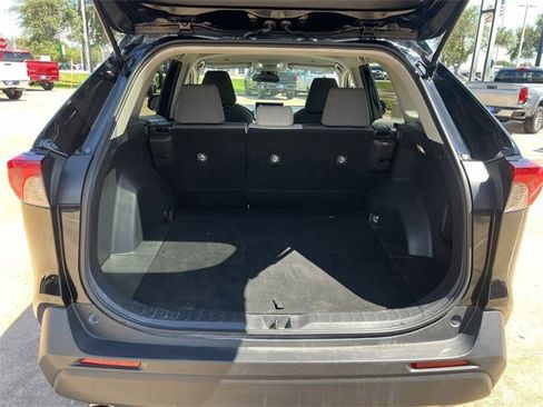 Used 2024 Toyota RAV4 XLE image 31