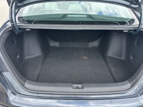 Used 2024 Honda Accord EX image 11
