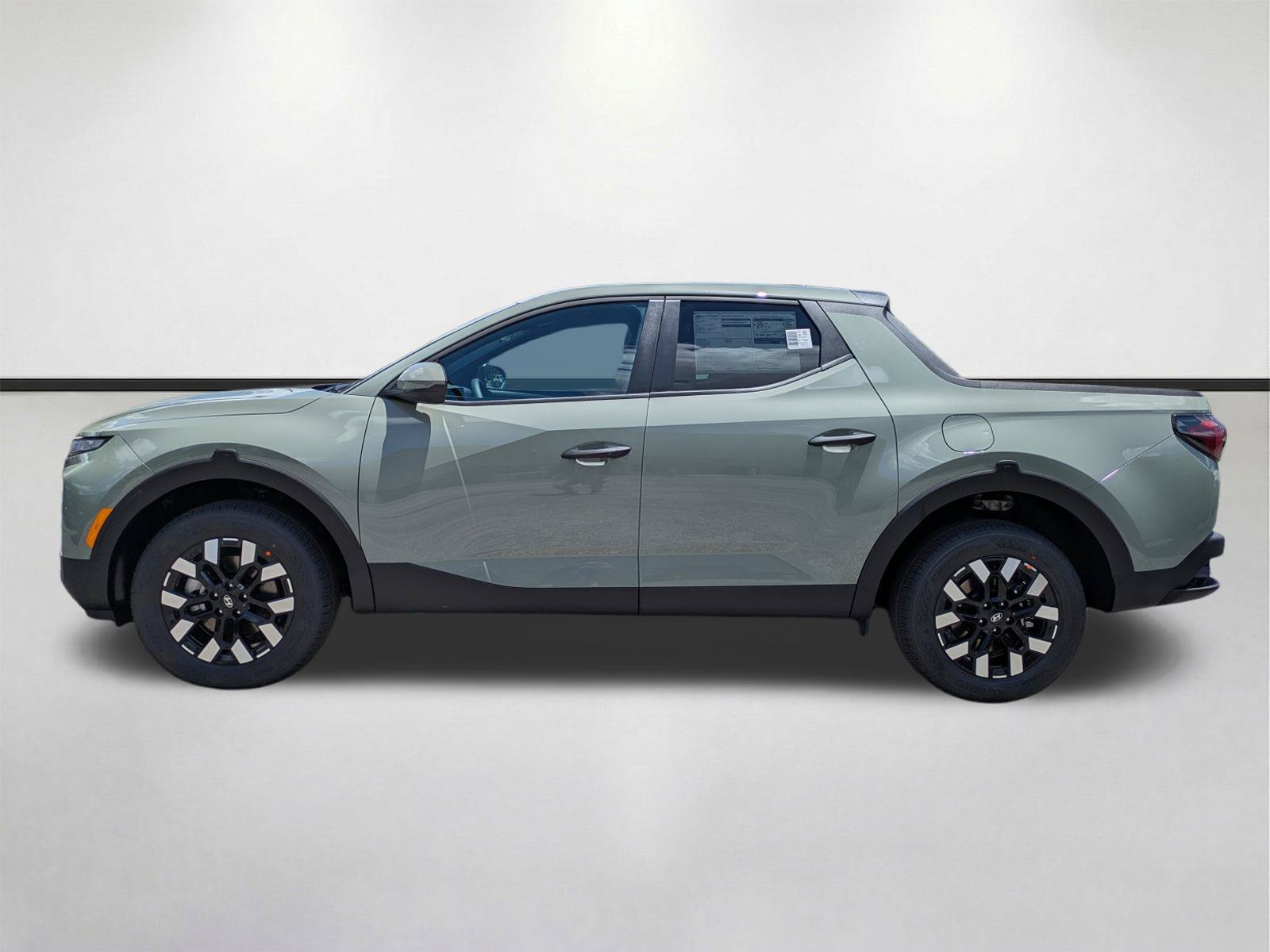 New 2027 Hyundai Santa Cruz SE FWD image 8