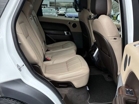 Used 2019 Land Rover Range Rover Sport HSE image 25