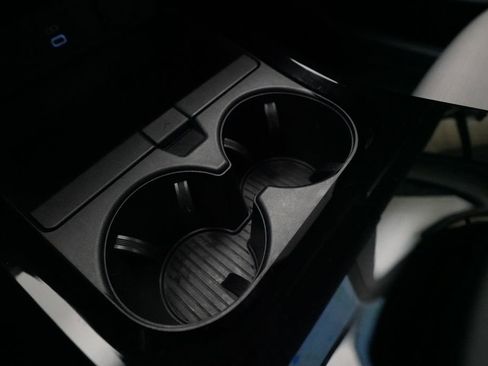 Used 2023 Toyota Prius LE image 16