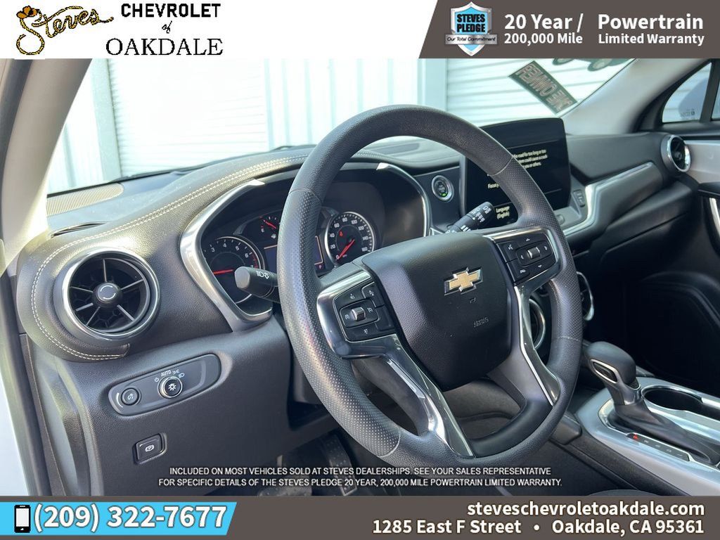 Certified 2023 Chevrolet Blazer LT w/ LPO, Black Grille Bar Package FWD image 14