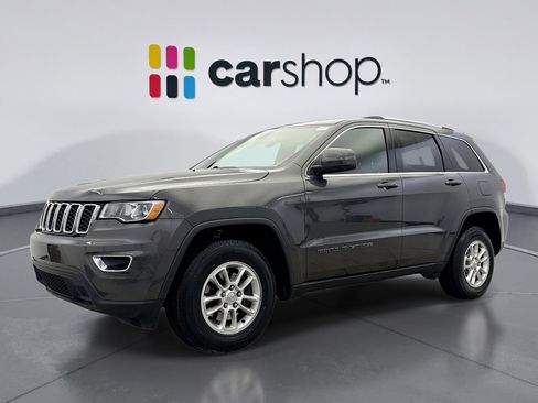 Used 2018 Jeep Grand Cherokee Laredo image 1