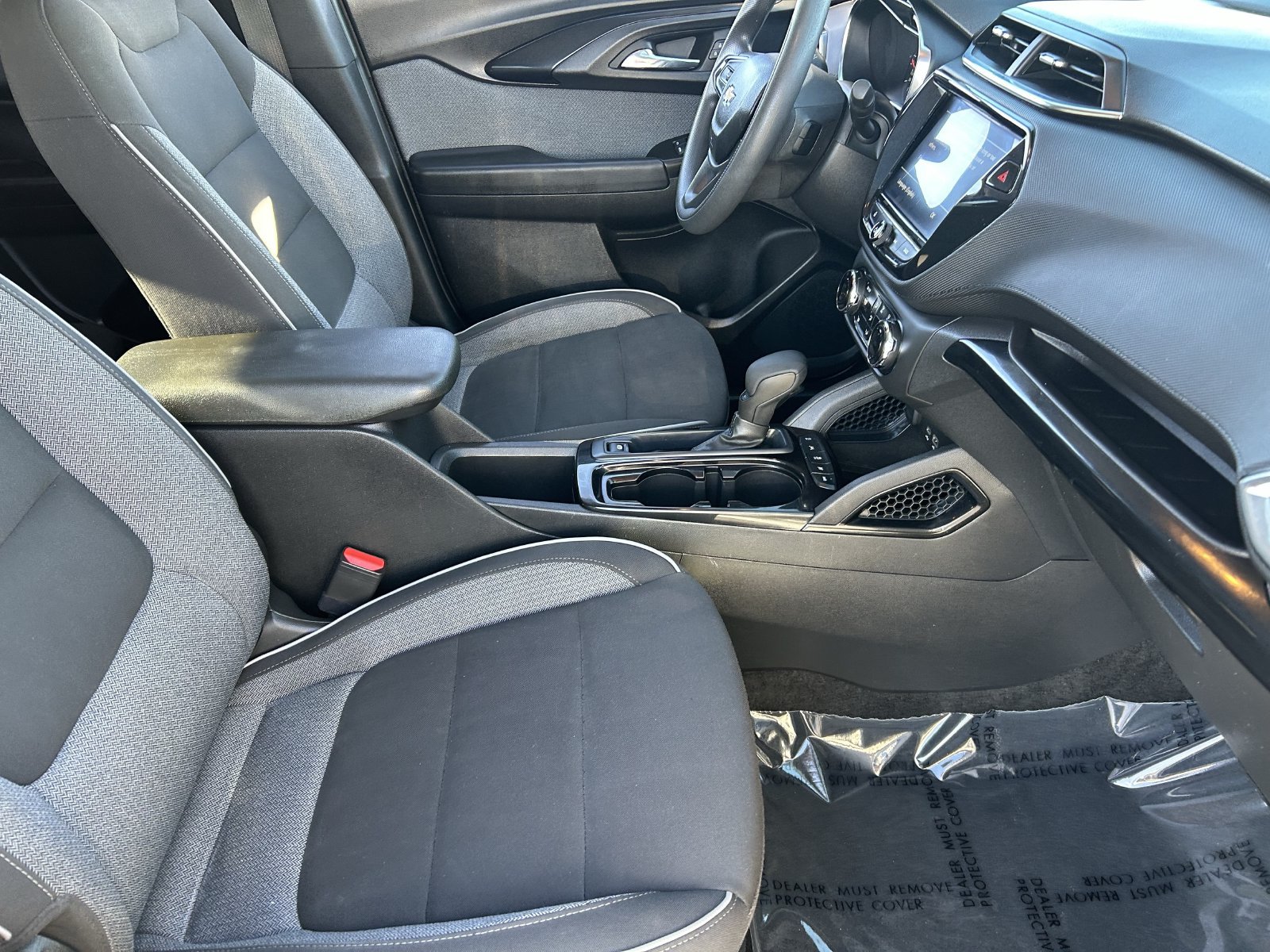 Used 2023 Chevrolet TrailBlazer LT w/ Convenience Package AWD/4WD image 12