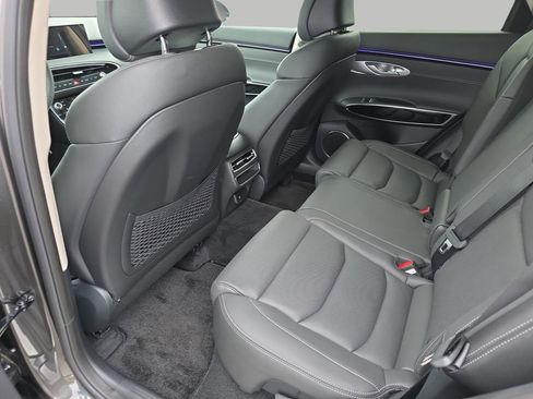 New 2026 Genesis GV70 2.5T AWD/4WD image 22