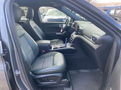 Used 2021 Ford Explorer Timberline image 12
